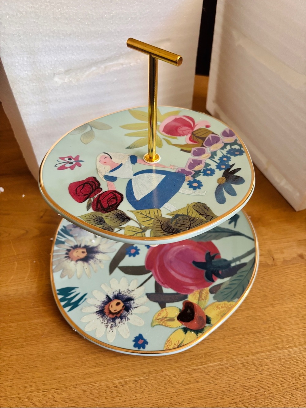 DISNEY Alice in Wonderland Two-Tier Floral Dessert Stand with Gold Handle NIB